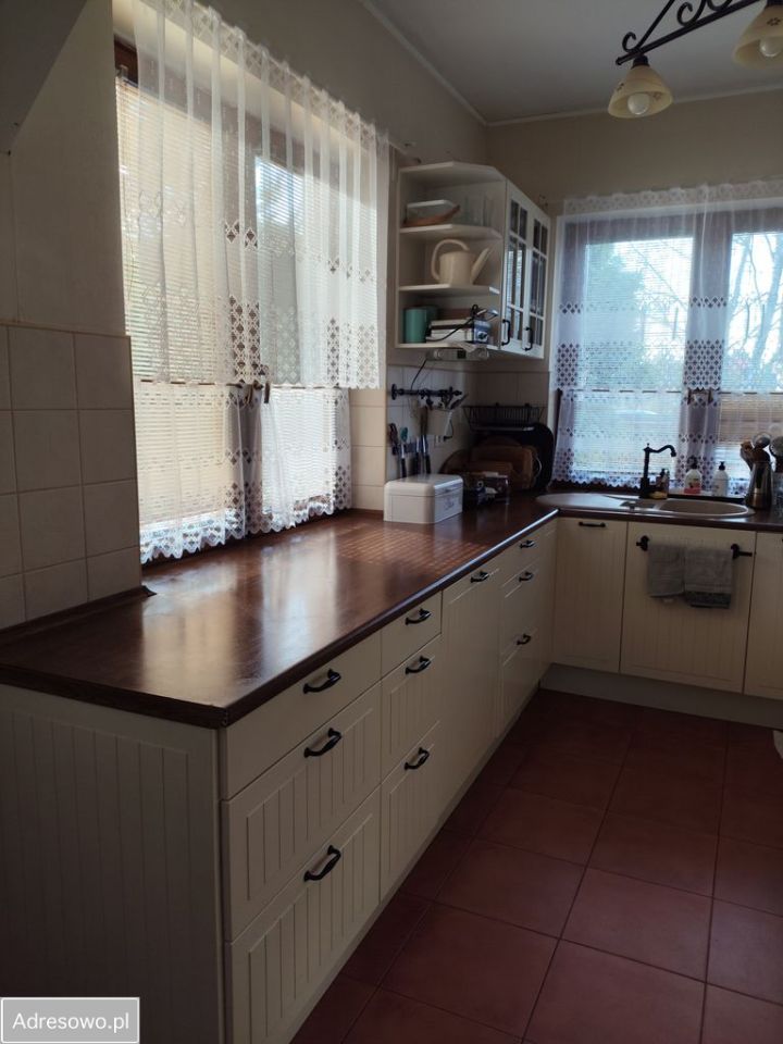 dom wolnostojący, 5 pokoi Książenice. Zdjęcie 9