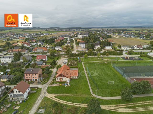 bliźniak, 6 pokoi Różyny. Zdjęcie 1