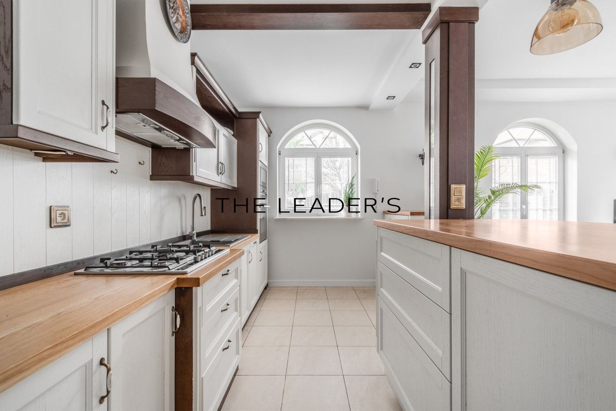 Mieszkanie 4-pokojowe Warszawa Wawer, ul. Koryncka. Zdjęcie 3