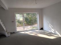 bliźniak, 4 pokoje Ustanów, ul. Polna. Zdjęcie 2