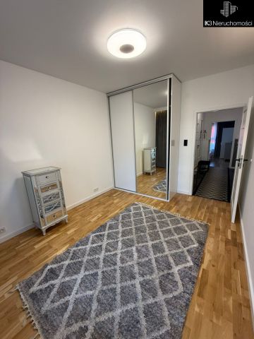 Mieszkanie 3-pokojowe Warszawa Włochy, ul. Przerwana. Zdjęcie 1