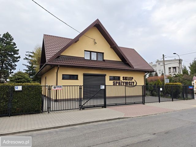 dom wolnostojący, 4 pokoje Warszawa Zacisze, ul. Mroźna. Zdjęcie 1