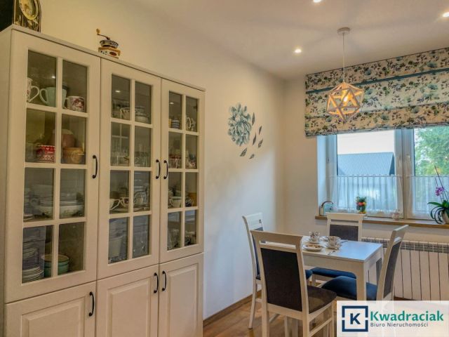 dom wolnostojący, 6 pokoi Besko, ul. Hrabeńska. Zdjęcie 12