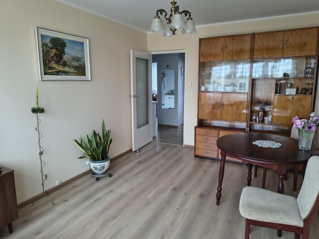 Mieszkanie 3-pokojowe Aleksandrów Łódzki, ul. Rafała Bratoszewskiego. Zdjęcie 1