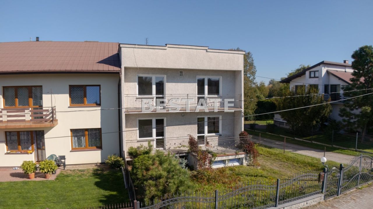 bliźniak, 5 pokoi Tarnów, ul. Mieszka I. Zdjęcie 2