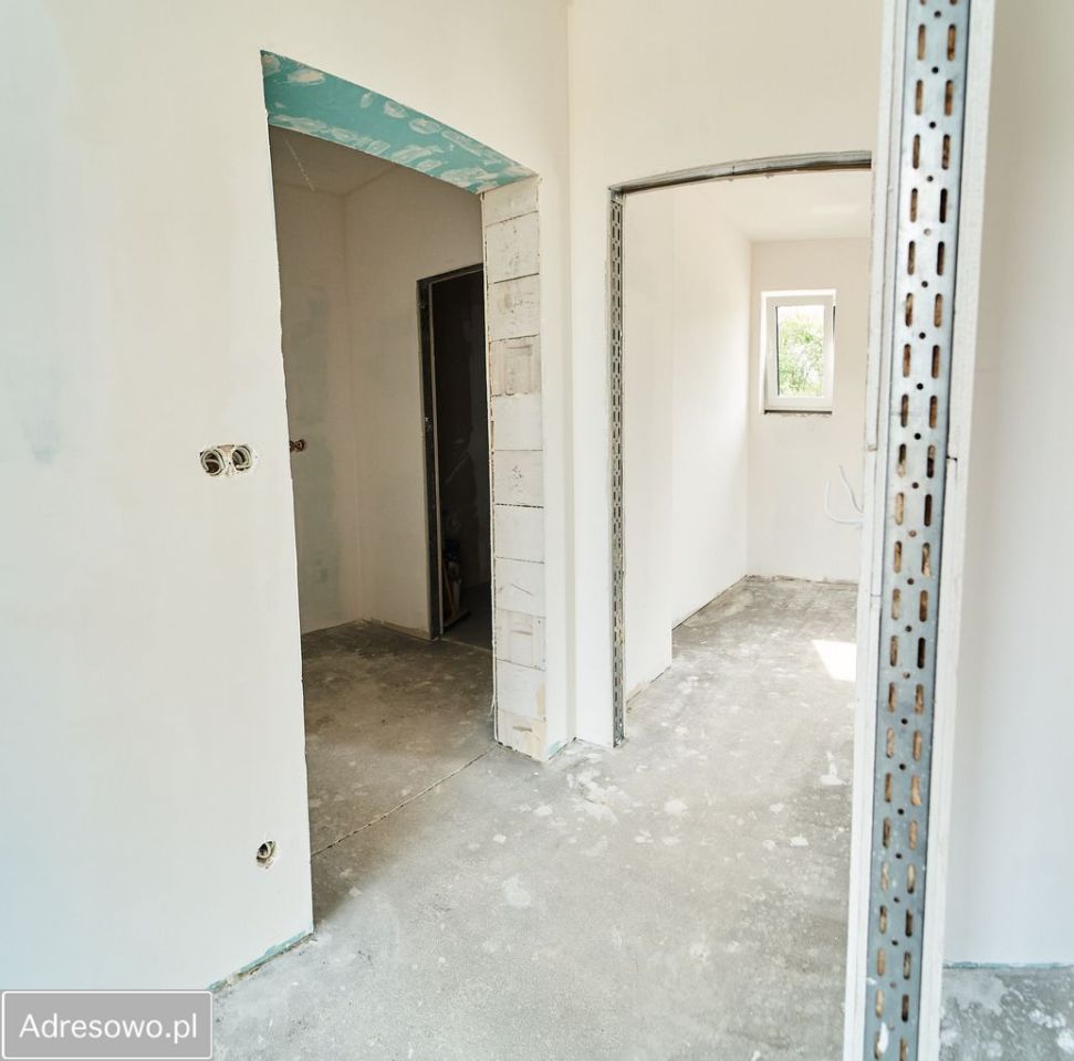 dom wolnostojący, 5 pokoi Czernica. Zdjęcie 10