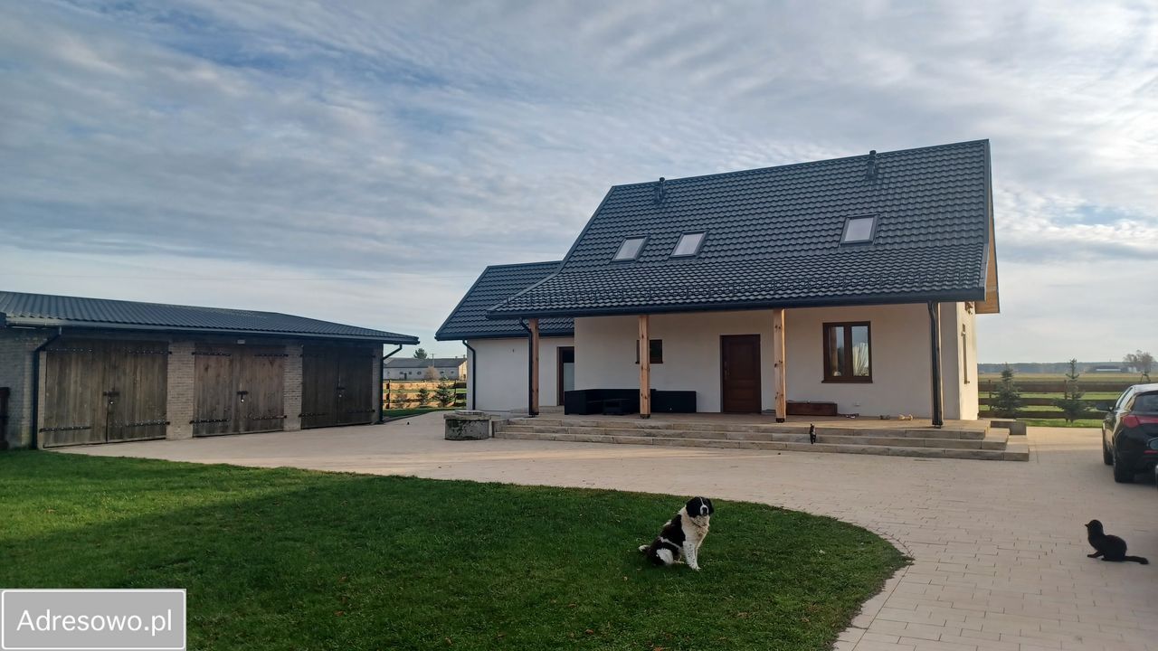 dom wolnostojący, 6 pokoi Skaratki. Zdjęcie 9