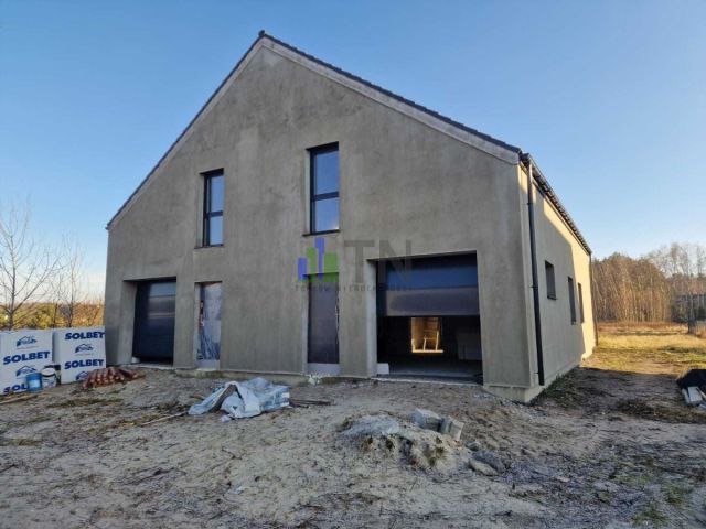 bliźniak, 4 pokoje Chrząstawa Wielka. Zdjęcie 11