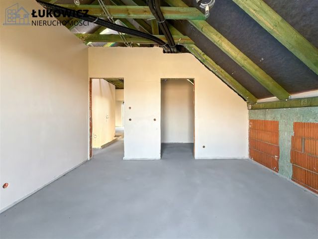 dom wolnostojący, 5 pokoi Kaniów. Zdjęcie 19