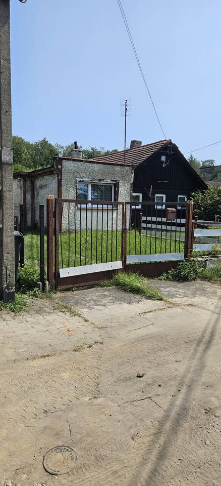 dom wolnostojący, 3 pokoje Gliwice Kopernik, Las Łabędzki. Zdjęcie 2