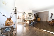 dom wolnostojący, 4 pokoje Bystrzyca Górna, ul. os. Sowie. Zdjęcie 3