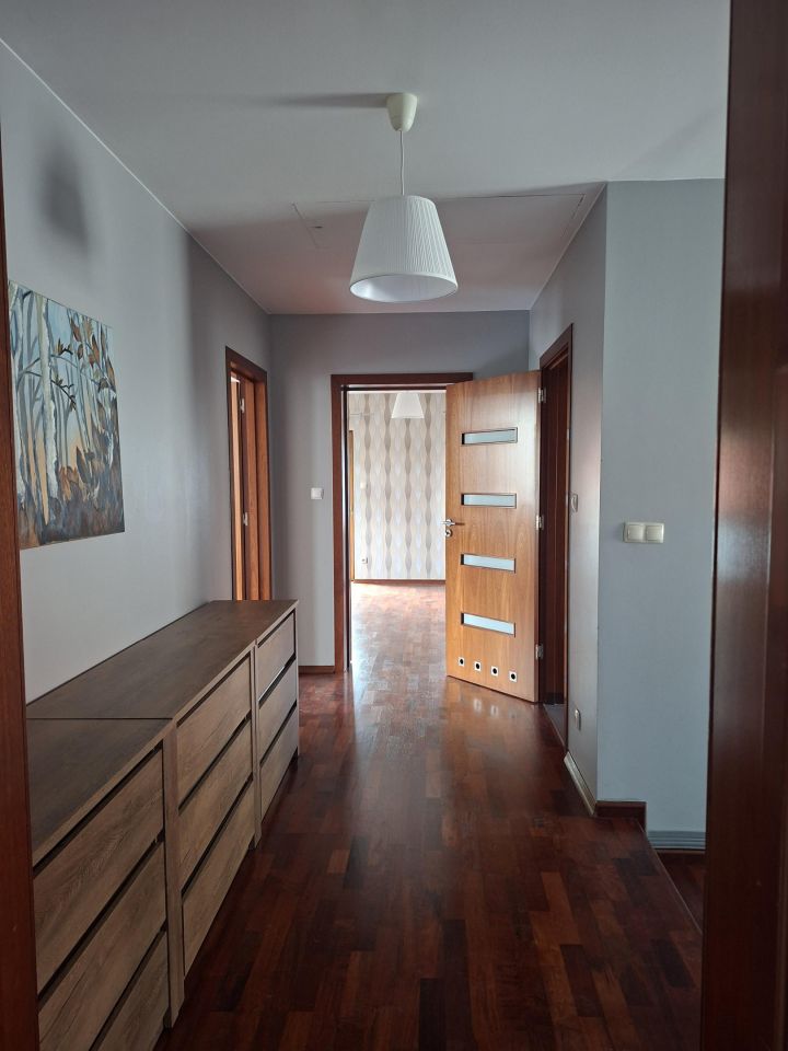 dom wolnostojący, 4 pokoje Jadwisin, ul. Książęca. Zdjęcie 10