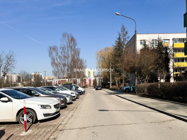 Mieszkanie 2-pokojowe Kraków Podgórze Duchackie, ul. Marii i Bolesława Wysłouchów. Zdjęcie 25