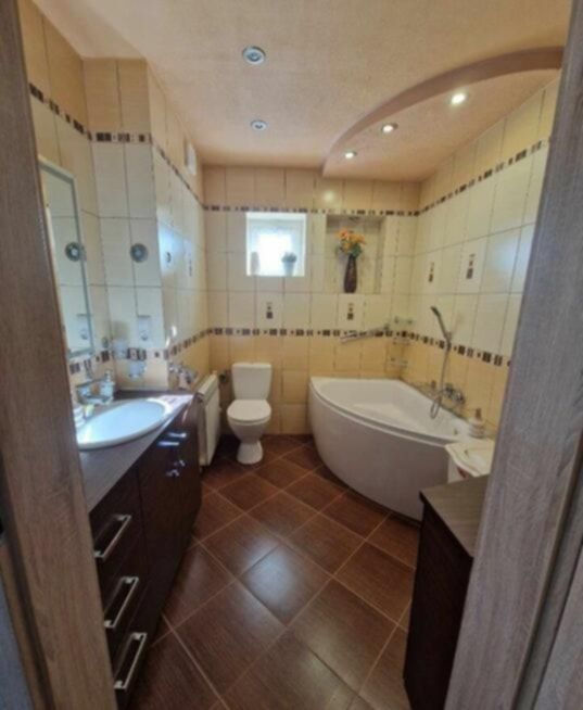 dom wolnostojący, 5 pokoi Rybno, ul. Sportowa. Zdjęcie 5