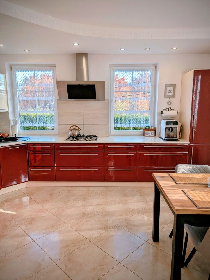 dom wolnostojący, 12 pokoi Myczków. Zdjęcie 5