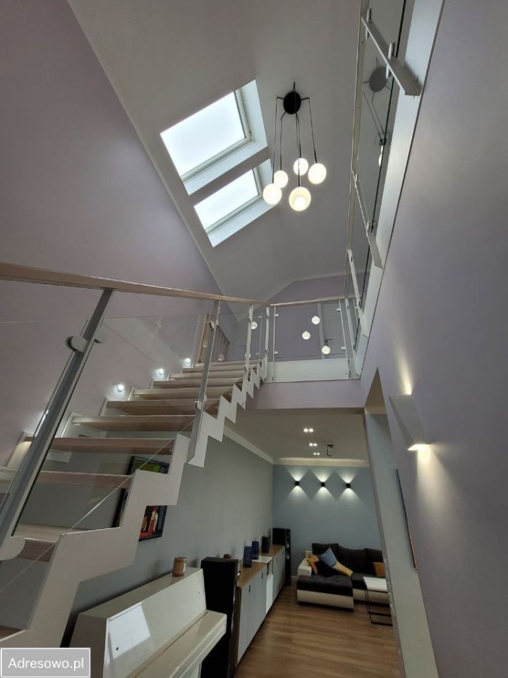 dom wolnostojący, 8 pokoi Pieruchy. Zdjęcie 15