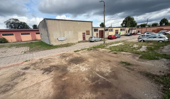 Hala/magazyn Zduńska Wola, ul. Łaska