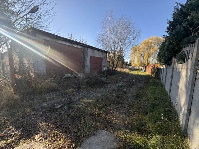 dom wolnostojący Zduńska Wola, ul. Henrykowska. Zdjęcie 1