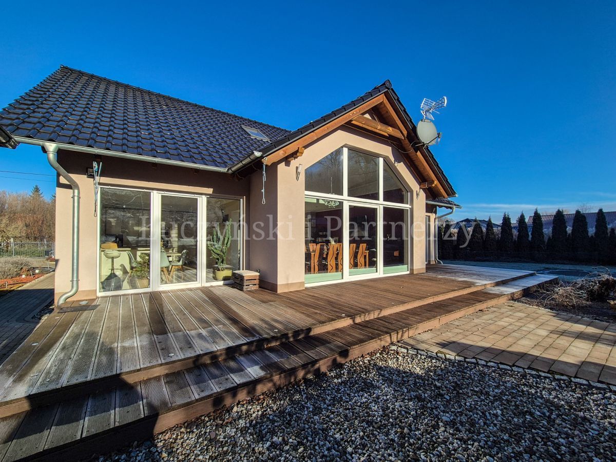 dom wolnostojący, 4 pokoje Pławna Górna. Zdjęcie 3