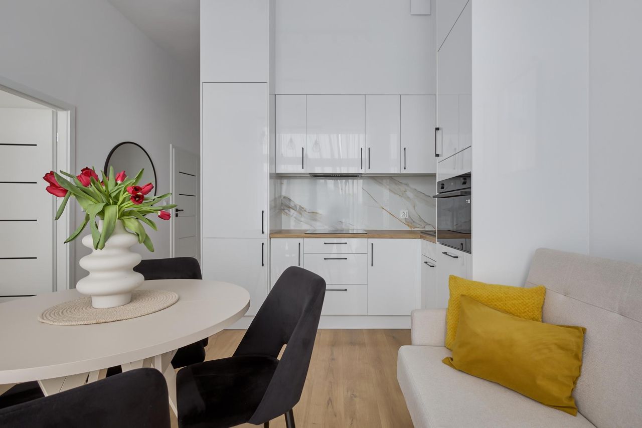 Mieszkanie 2-pokojowe Gdynia Dąbrowa, ul. Zbigniewa Kupca. Zdjęcie 6