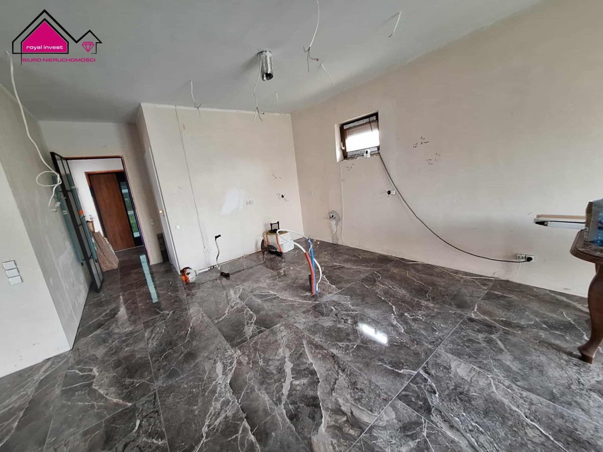 bliźniak, 3 pokoje Rumin. Zdjęcie 13