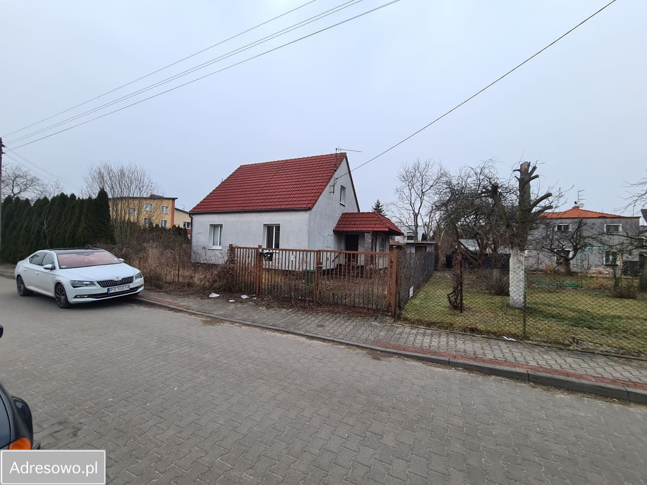 dom wolnostojący, 3 pokoje Poznań Smochowice, ul. Lęborska. Zdjęcie 1