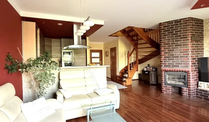 dom szeregowy, 4 pokoje Koszalin