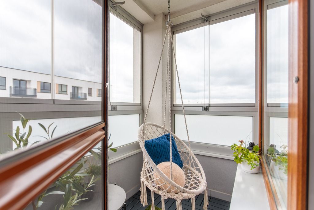 Mieszkanie 3-pokojowe Nowy Dwór Mazowiecki, ul. Jarzębinowa. Zdjęcie 2