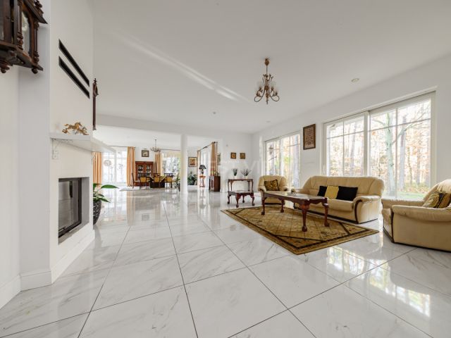 dom wolnostojący, 6 pokoi Magdalenka. Zdjęcie 7