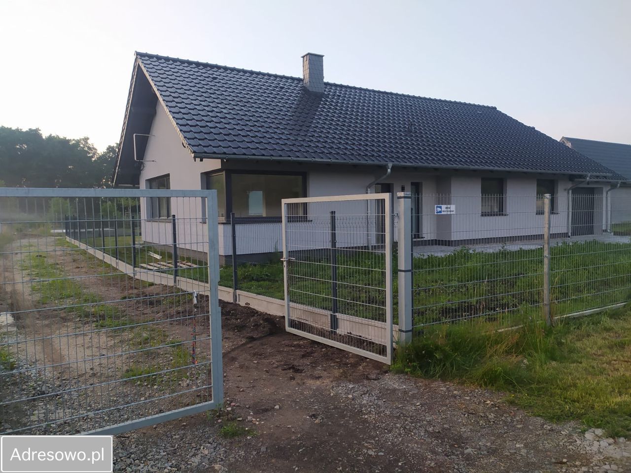 dom wolnostojący, 4 pokoje Dąbrowa. Zdjęcie 3