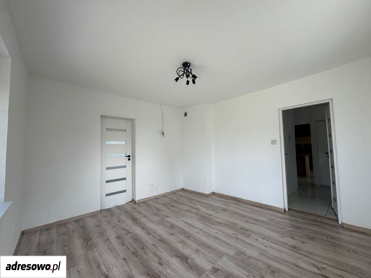 dom wolnostojący, 3 pokoje Wylazłowo. Zdjęcie 9