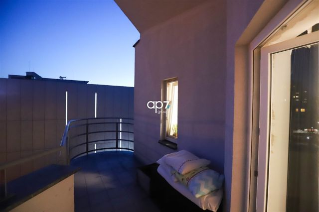 Mieszkanie 3-pokojowe Kraków Dębniki, os. Podwawelskie. Zdjęcie 9