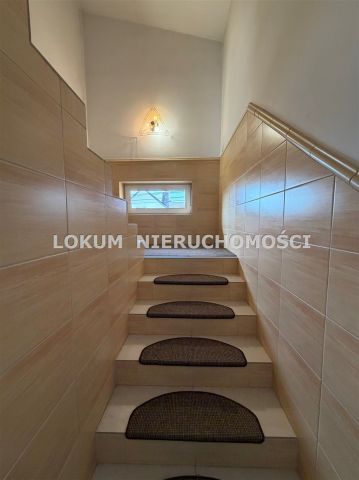 dom wolnostojący, 5 pokoi Bąków, ul. Jasna. Zdjęcie 19