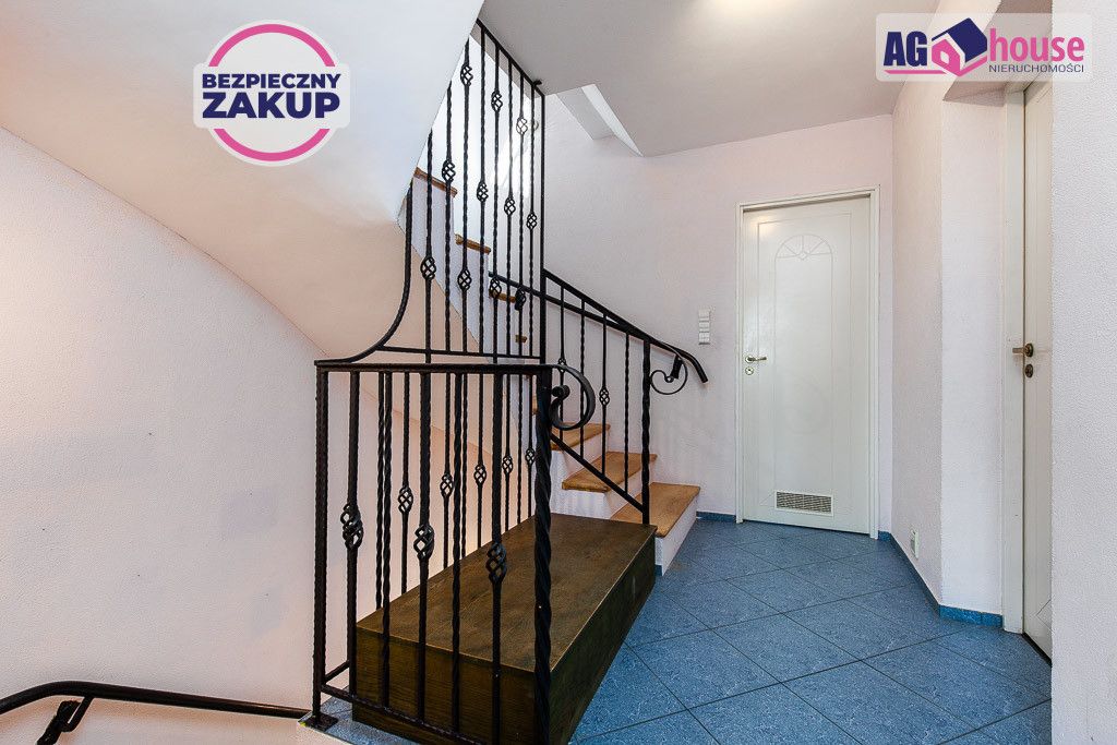 dom szeregowy, 8 pokoi Gdańsk Orunia, ul. Jana Czirenberga. Zdjęcie 19