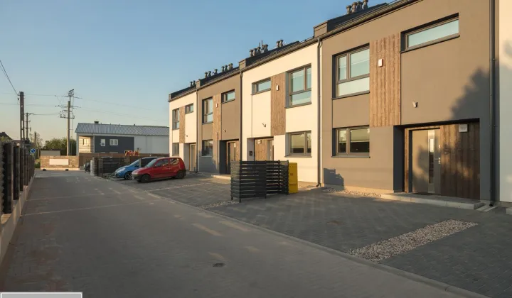 dom szeregowy, 3 pokoje Porosły, ul. Sadowa