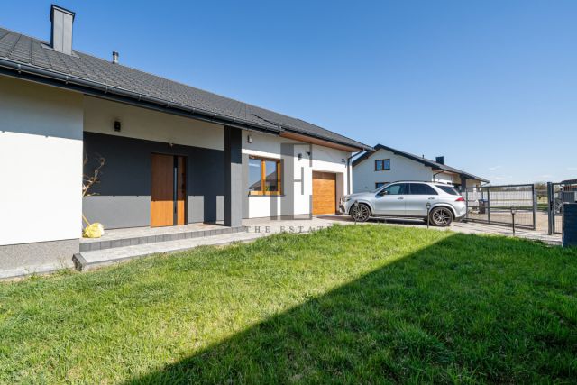 dom wolnostojący, 4 pokoje Wola Rasztowska, ul. Przyjaźni. Zdjęcie 18