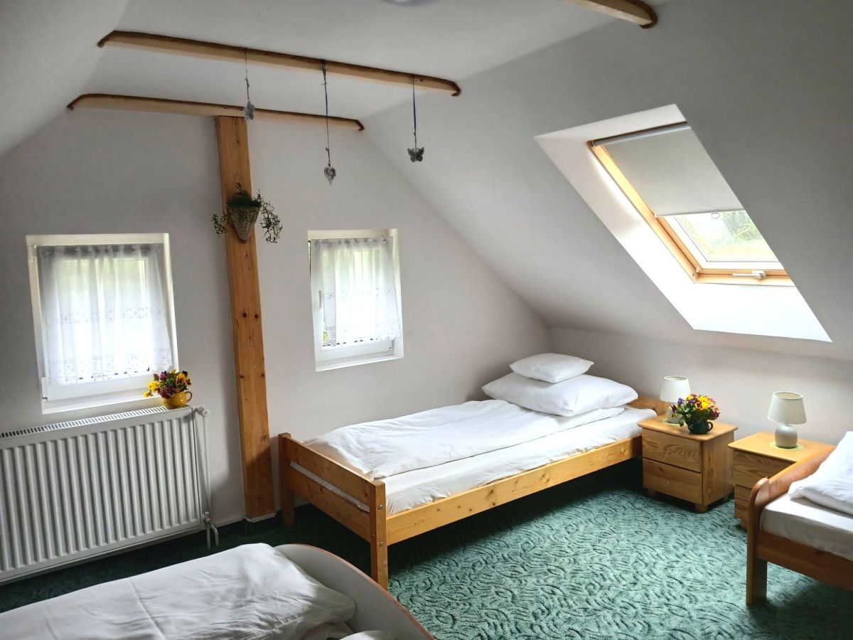 dom wolnostojący, 5 pokoi Chmieleń. Zdjęcie 10