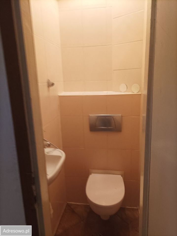 dom wolnostojący, 6 pokoi Krzykawa. Zdjęcie 4