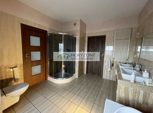 dom wolnostojący, 5 pokoi Żukowo. Zdjęcie 37