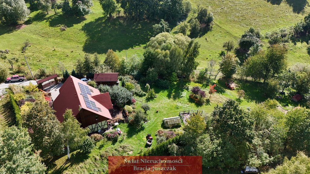 dom wolnostojący, 3 pokoje Bieganów. Zdjęcie 10