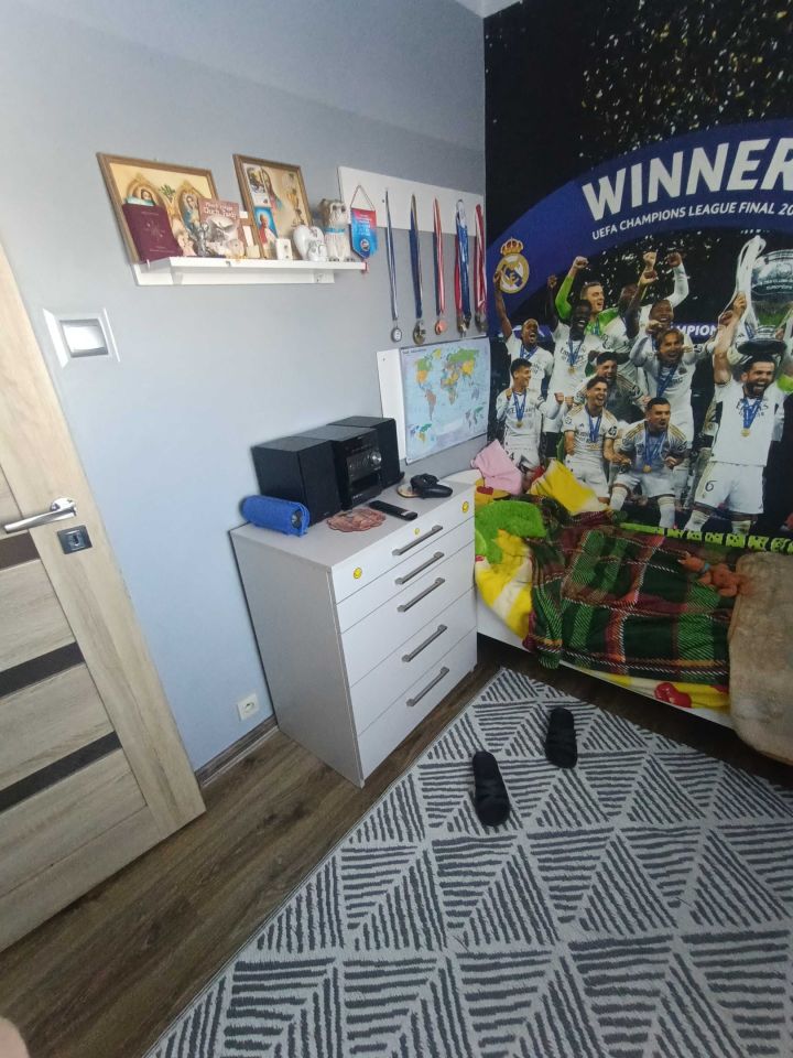 Mieszkanie 3-pokojowe Ostrowiec Świętokrzyski, os. Rosochy. Zdjęcie 4