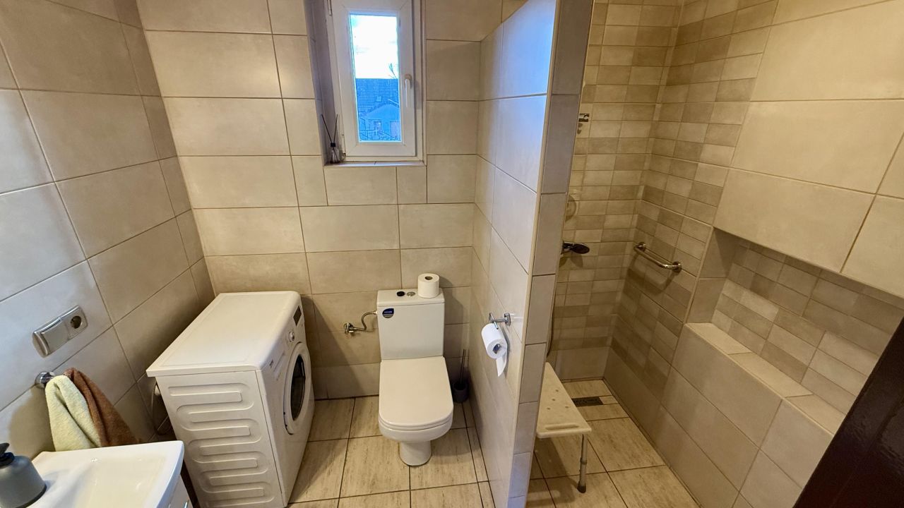 dom wolnostojący, 3 pokoje Ciążeń, ul. Parkowa. Zdjęcie 5