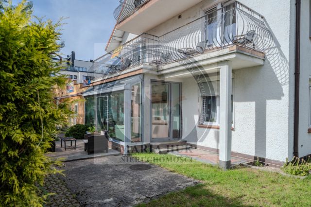 dom wolnostojący, 14 pokoi Międzywodzie, ul. Westerplatte. Zdjęcie 15