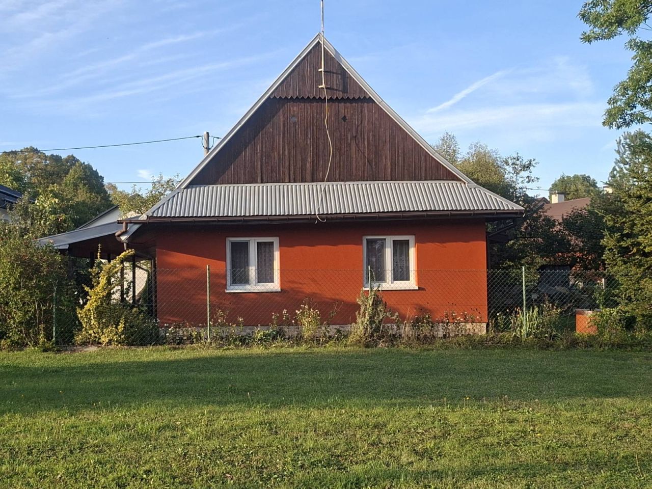 dom wolnostojący, 3 pokoje Cieklin. Zdjęcie 2
