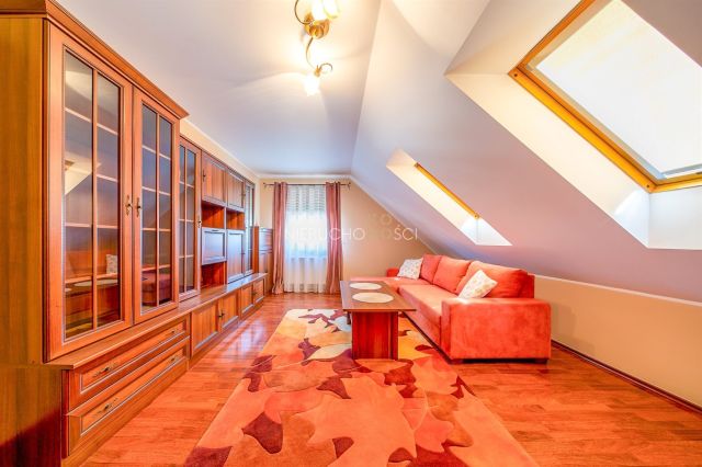 dom wolnostojący, 7 pokoi Brzeg Dolny. Zdjęcie 18