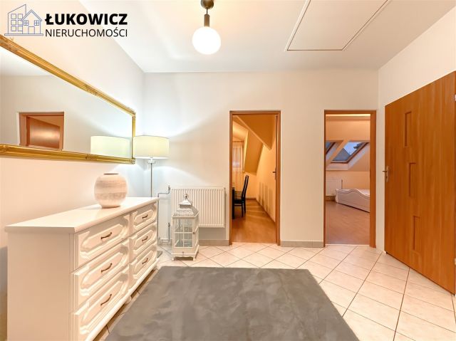 Mieszkanie 5-pokojowe Bielsko-Biała Komorowice Krakowskie. Zdjęcie 9