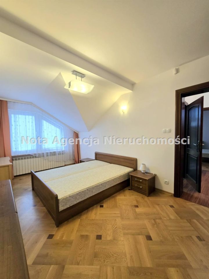 bliźniak, 6 pokoi Wałbrzych Piaskowa Góra. Zdjęcie 9