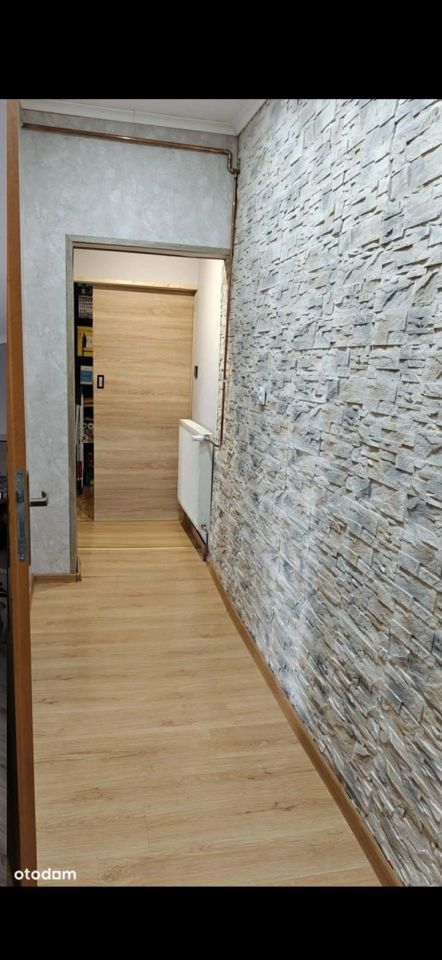 Mieszkanie 3-pokojowe Brody, pl. Plac Zamkowy. Zdjęcie 9