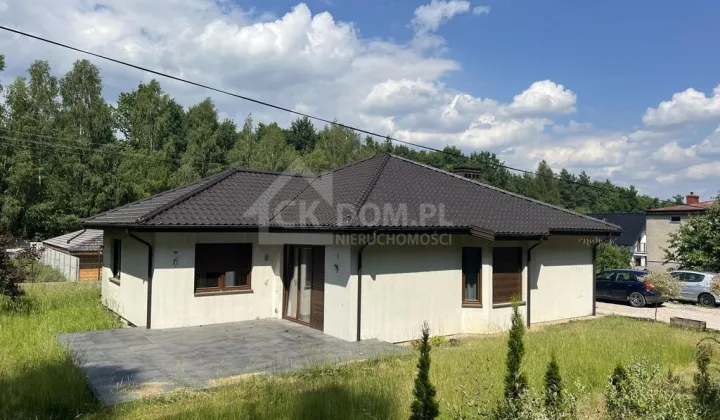 dom wolnostojący, 4 pokoje Kielce Zalesie