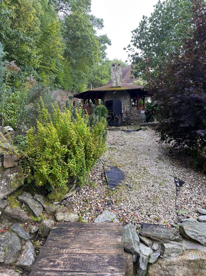 dom wolnostojący, 5 pokoi Czarnów. Zdjęcie 2